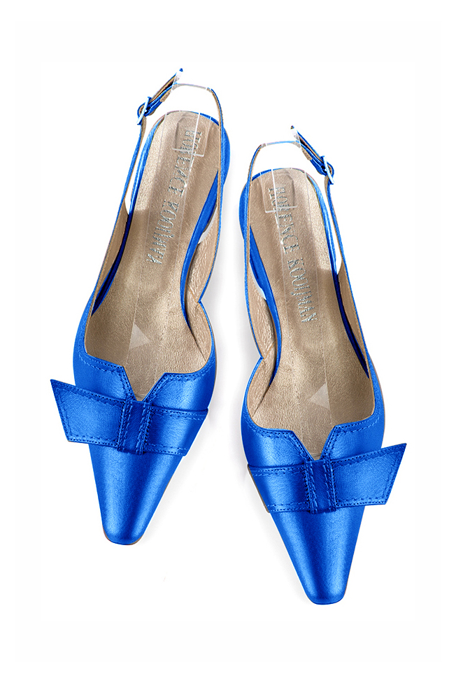Electric blue women's open back shoes, with a knot. Tapered toe. Low block heels. Top view - Florence KOOIJMAN